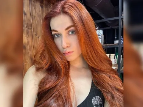 live online sex model AishaVeber