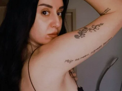 latina sex model AlexandraNaos