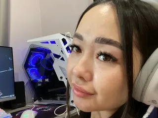 adult webcam model AlexiaFrosti