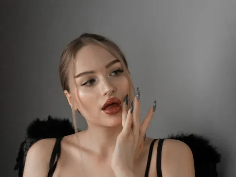 pussy fingering model AliceHoly