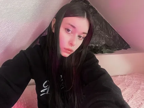 naked webcams model AnnSalem