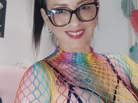 pussy webcam model AntonellaAnaris