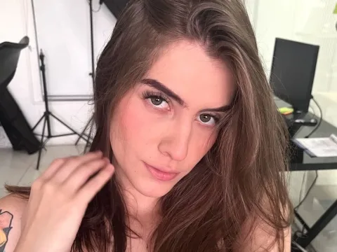 live webcam chat model BellaCameroon