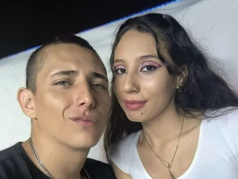 couple live sex modèle CloeeAndDaemon