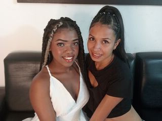 live sex show model CloeeAndTaylor