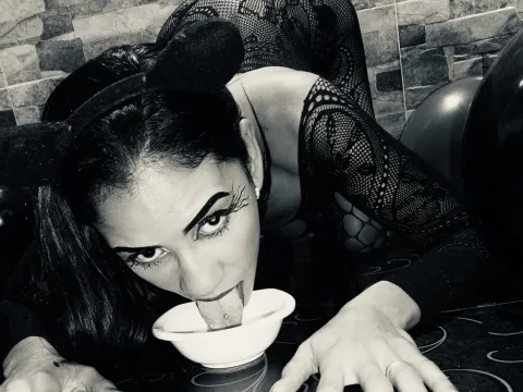 hot live sex model ConnerIsabella