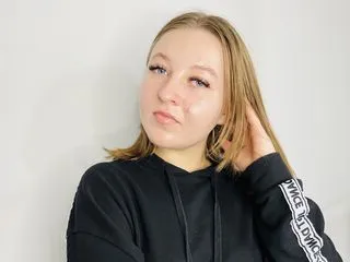 video live sex model DarineEdgeworth