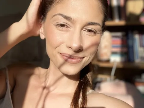 live oral sex model DragonAnna