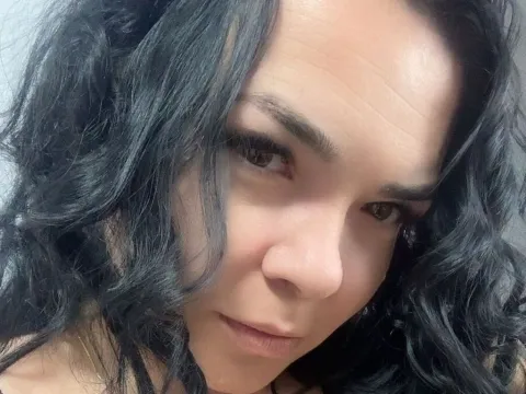 adult sexcams model DyanneBee