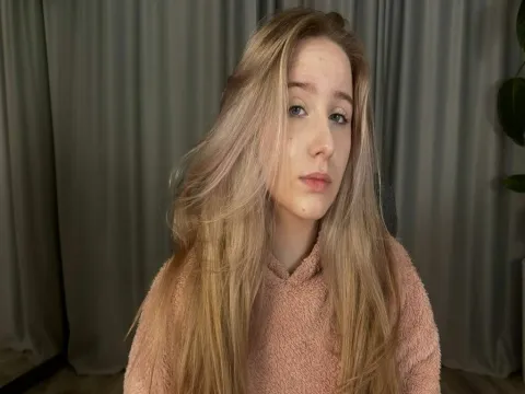 amateur teen sex model ElishMur