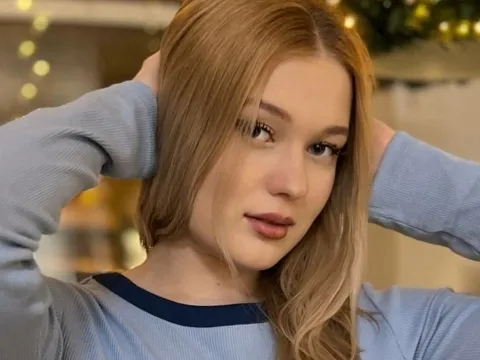 sex video chat model EmiliaDuches