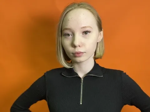 teen webcam model FeliceHaya