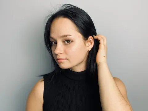 adult webcam model GwenBain