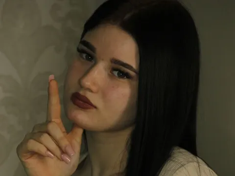 nude teen model GwendolynBuff