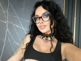 live amateur sex model IngridSaint