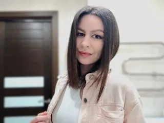 cam show model JessicaBear