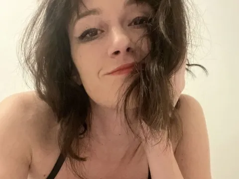 live sex model JuliaLaura