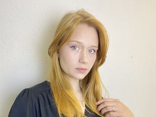 web cam sex model JulianaDace