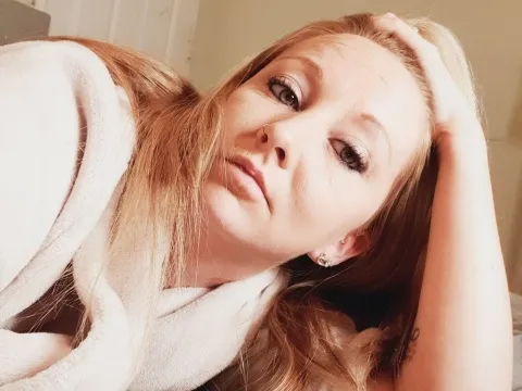 live sex online model KateWoodzie