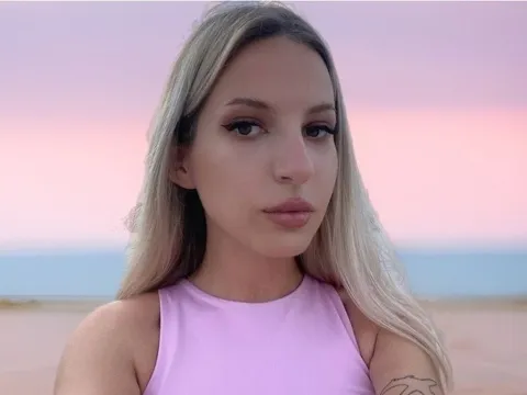 video live sex model KiraLopes