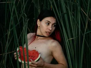 live online sex model KristyLowu