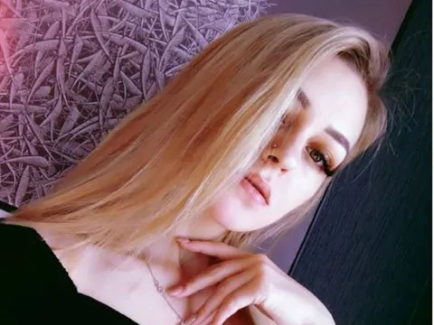 live sex model LeilaKrause