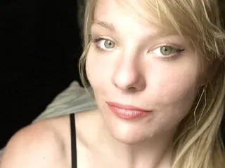 adult webcam model LilianJohnson