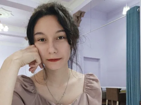 adult webcam model LilianuLi
