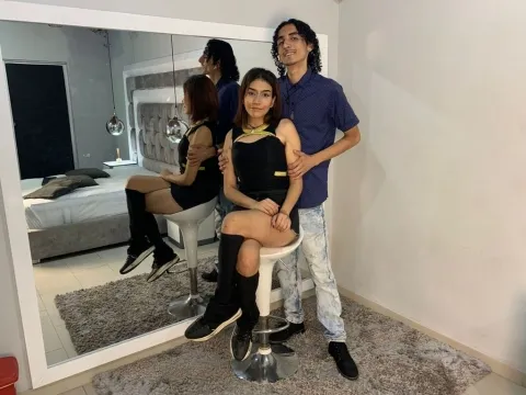 club live sex Model LilithAndOliver