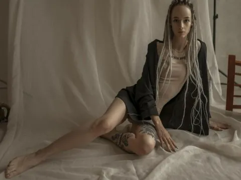 live amateur sex model LirikaRoss