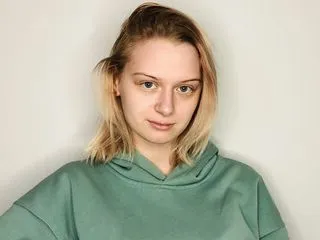 porn chat model LoraFlynt