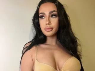 adult webcam model LuanaDess