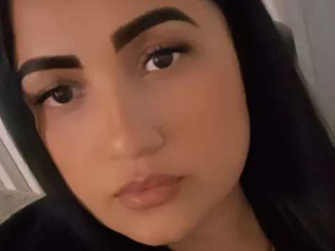 webcam sex model MelaBella