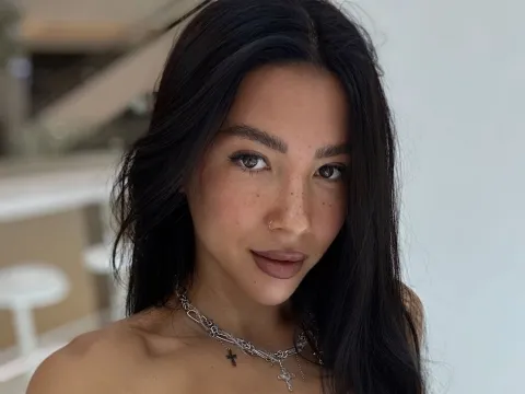 Tener un chat en directo con la modelo cámara web MiaNoahr