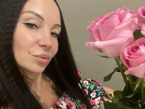 live sex talk model MonicaSlovak