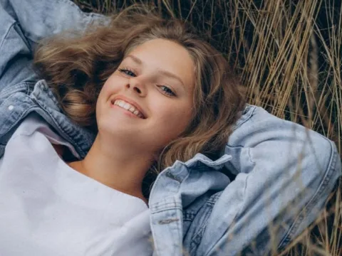 video chat model OdetteHarwell