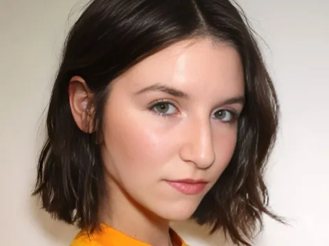 Tener un chat en directo con la modelo cámara web PrimroseFurr
