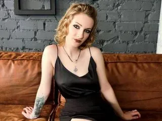 live amateur sex model RavenCarver
