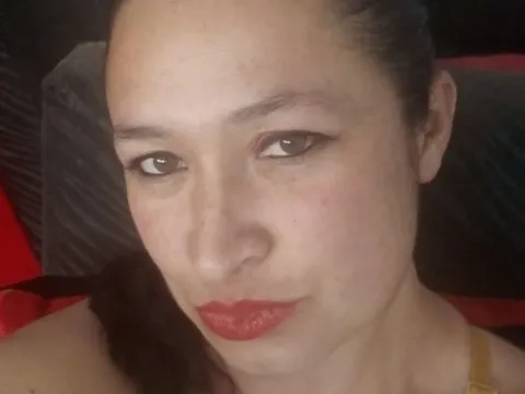 live sex talk model Riass