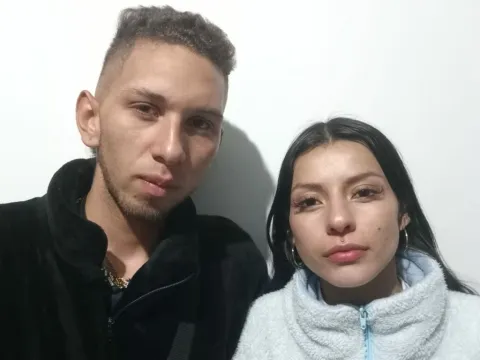 couple live sex model SaraAndJake