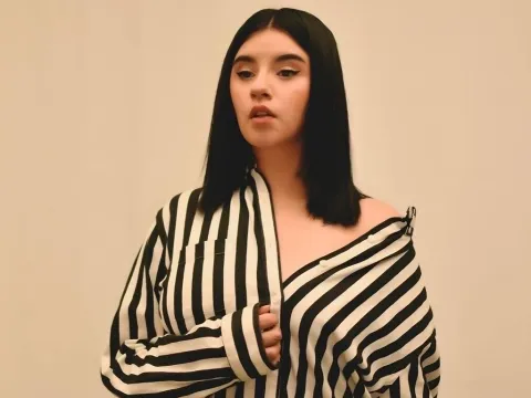 jasmin cams modèle SaraBraunn