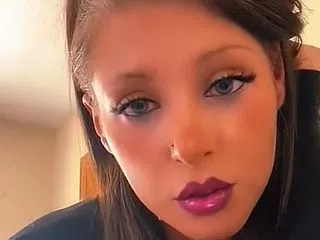 sex webcam model SevenMoon
