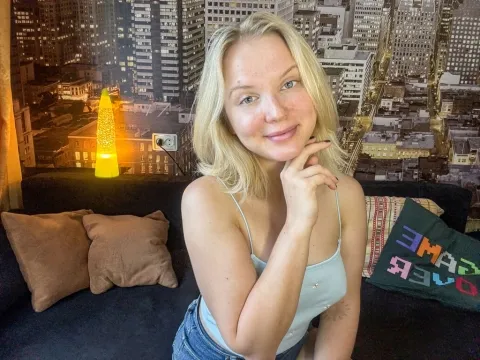 porn chat model SophiaDale
