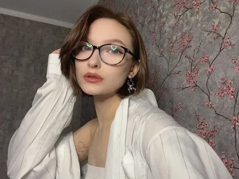 sex webcam chat model SummerAkira