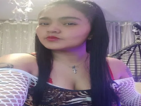 clip live sex model ThaniaLizzz