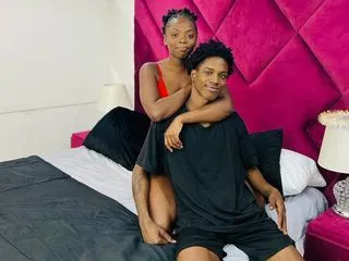 modelo de live sex com ThomasaandHenrry