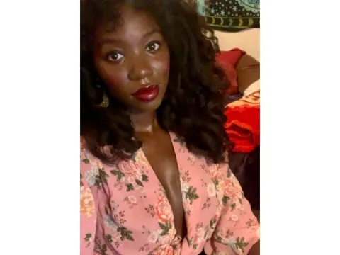 live sex talk model lanaluxxe