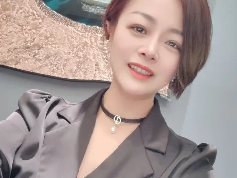pussy cam model linnana